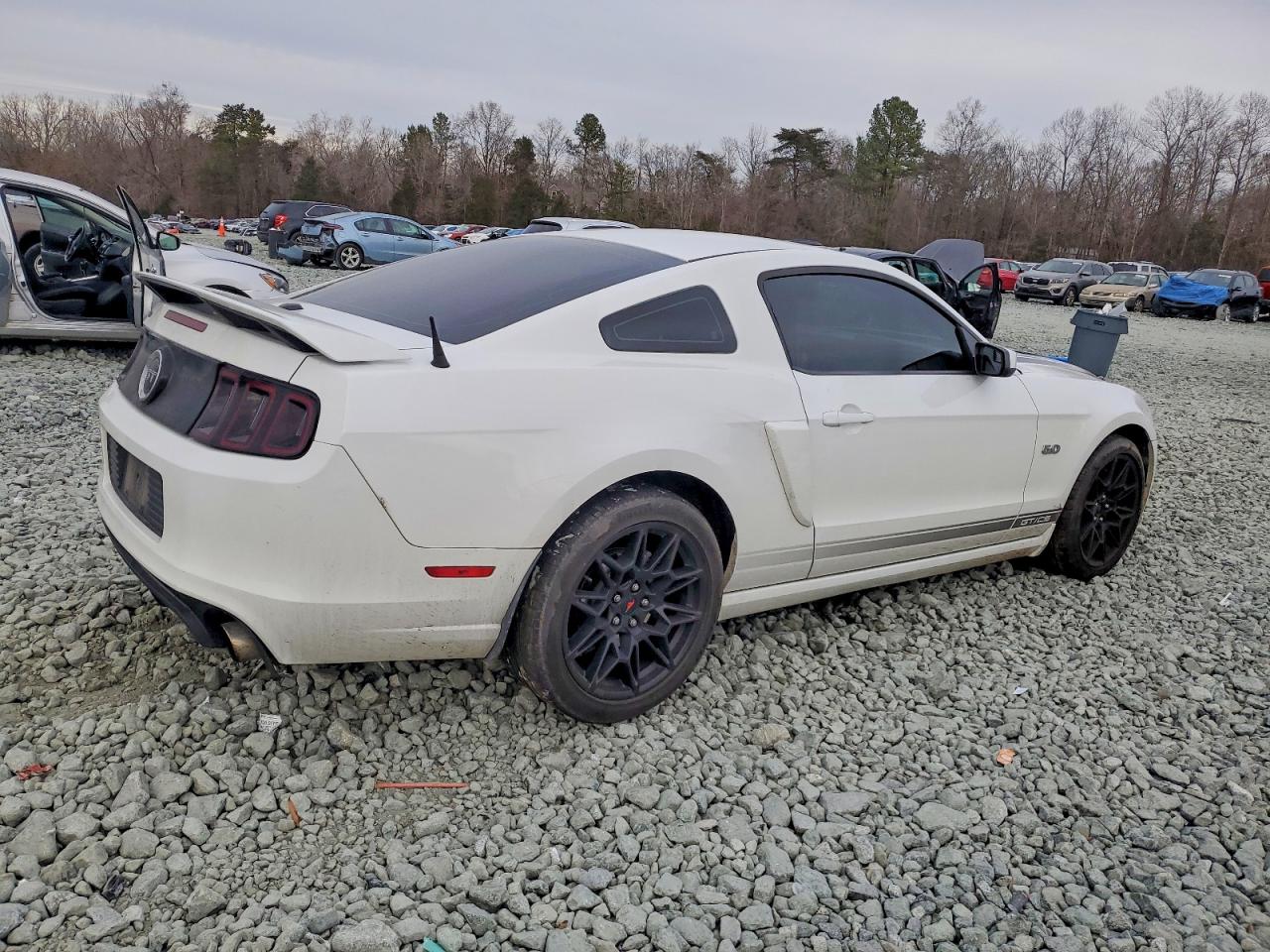 2014 FORD MUSTANG GT photo 3
