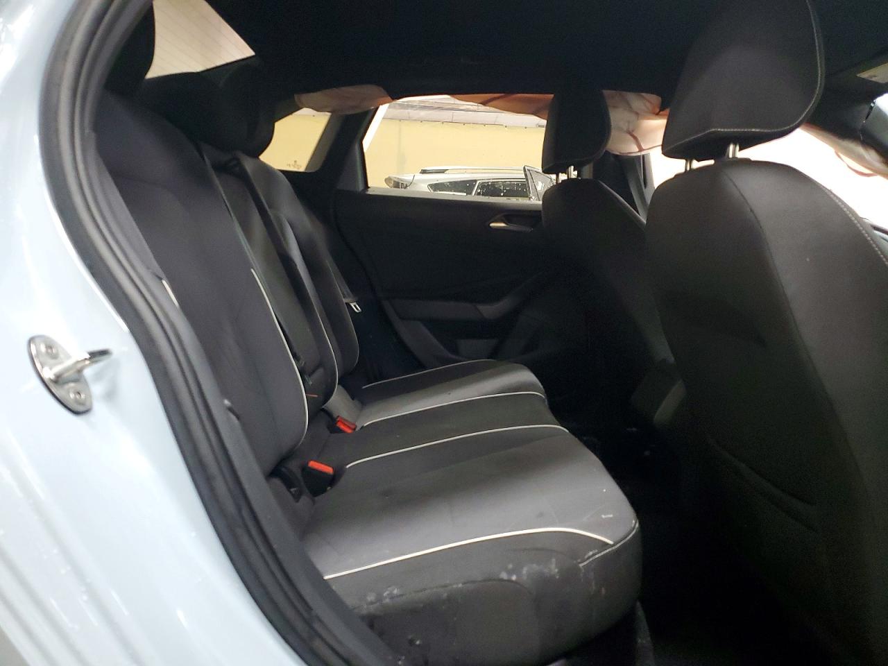 2025 VOLKSWAGEN JETTA SPORT photo 11