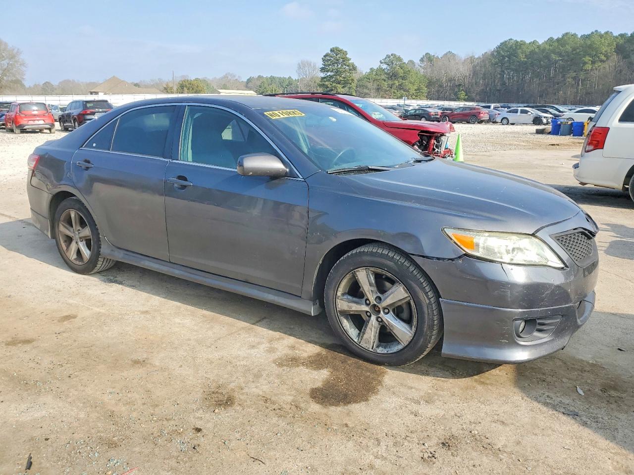 2011 TOYOTA CAMRY BASE photo 4