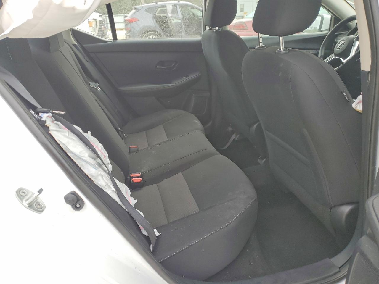 2025 NISSAN SENTRA SV photo 10