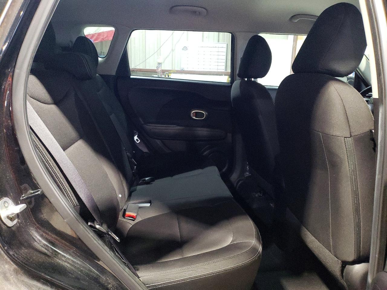 2016 KIA SOUL photo 11