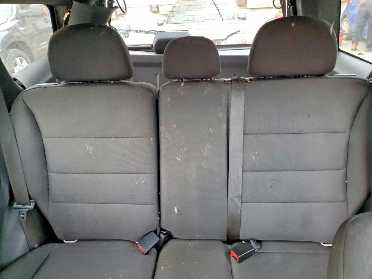 2010 FORD ESCAPE XLT photo 10