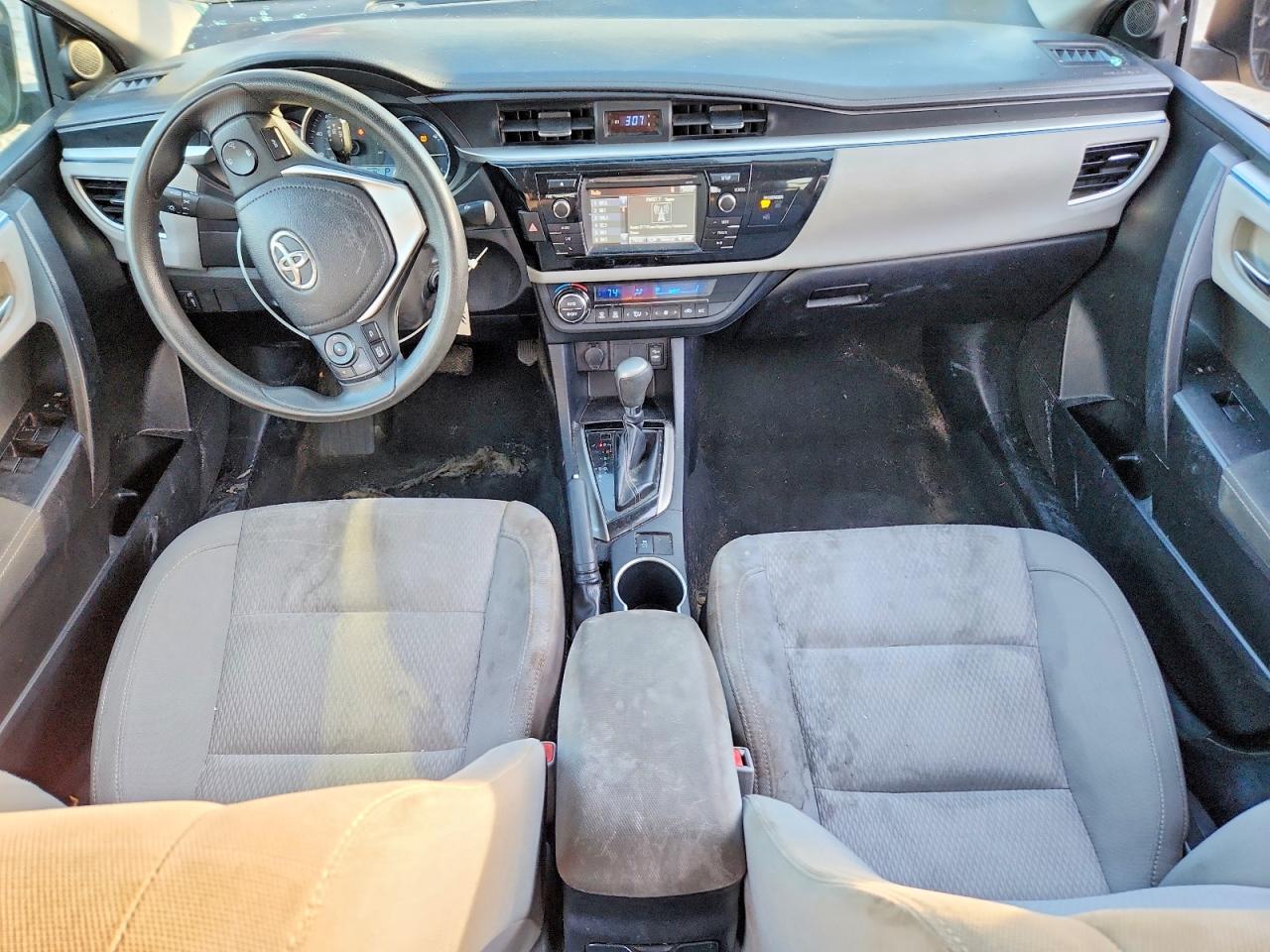 2014 TOYOTA COROLLA L photo 8