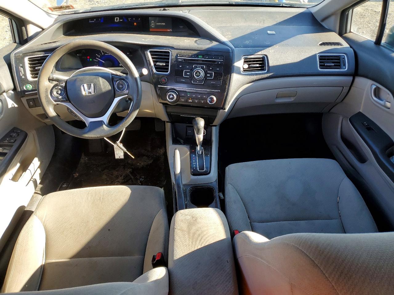 2013 HONDA CIVIC LX photo 8