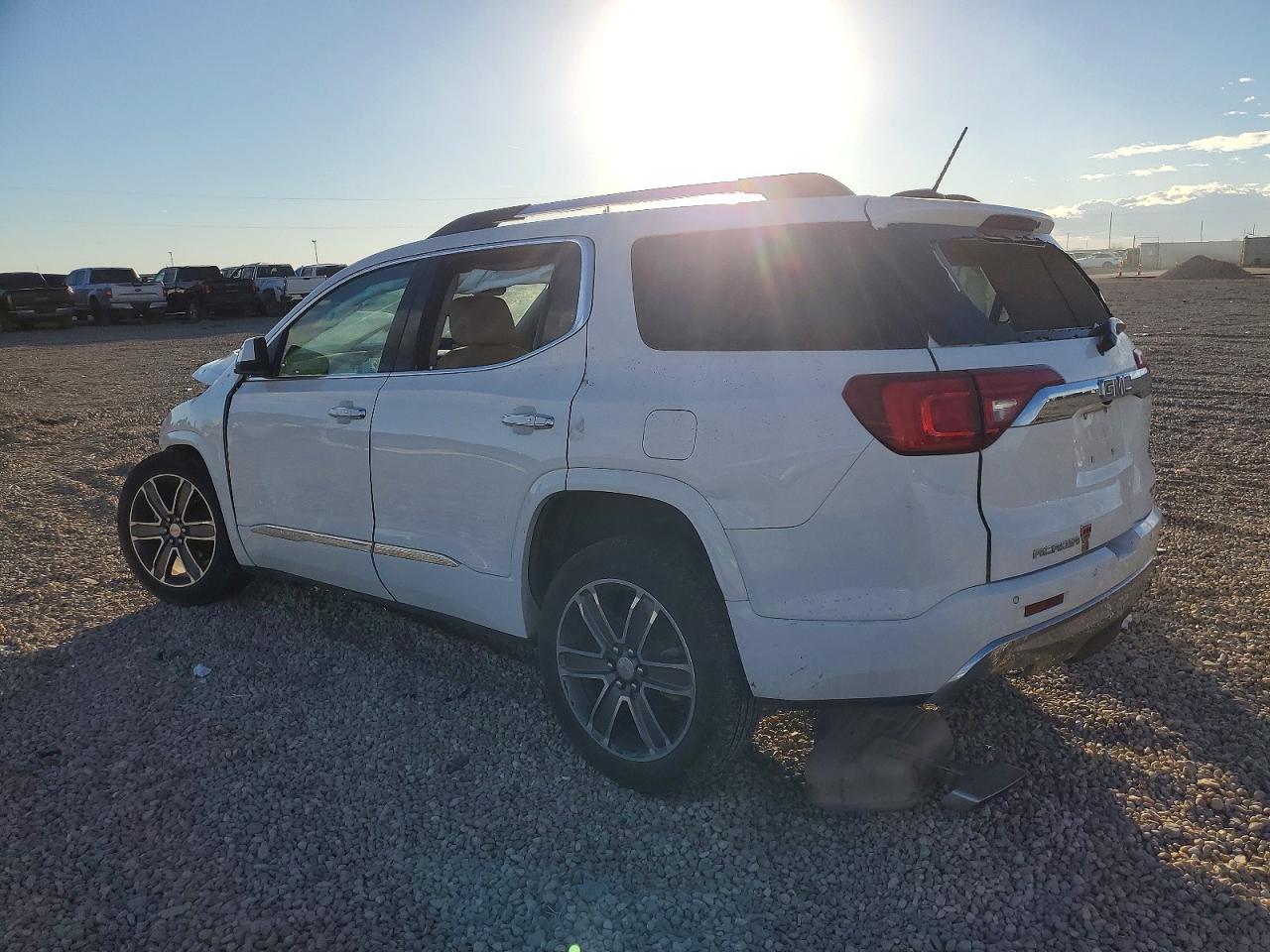 2019 GMC ACADIA DENALI photo 2