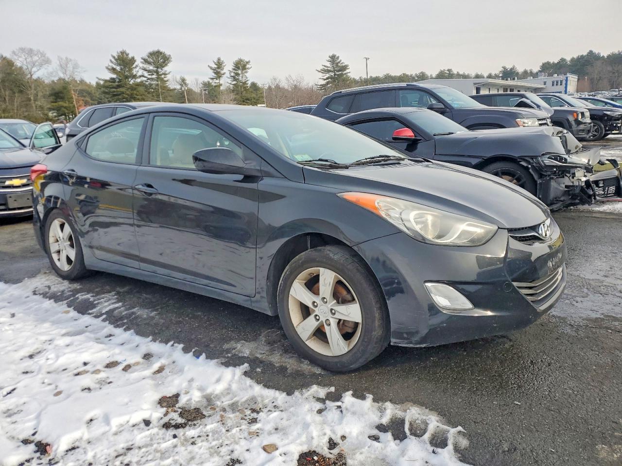 2013 HYUNDAI ELANTRA GLS photo 4