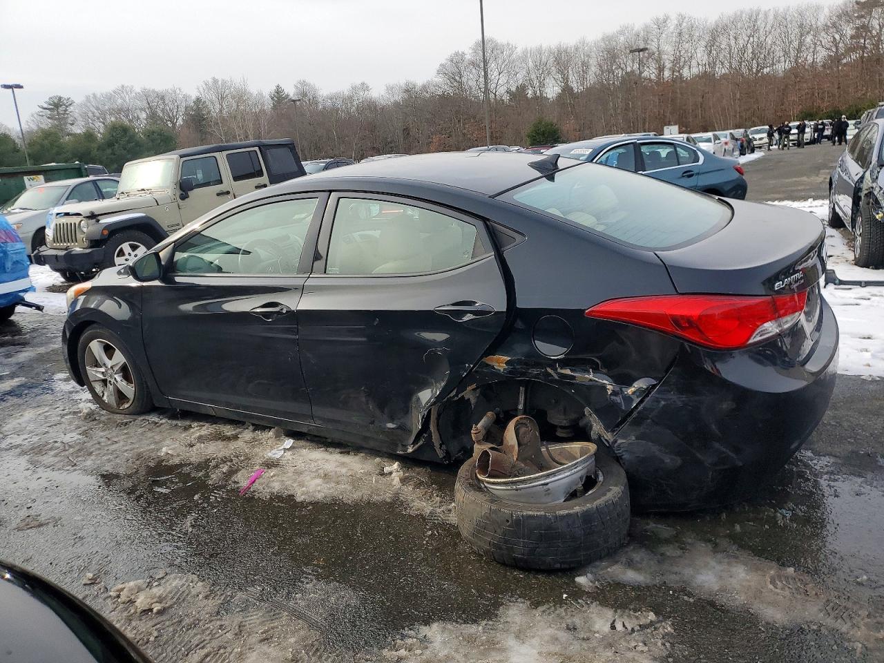 2013 HYUNDAI ELANTRA GLS photo 2