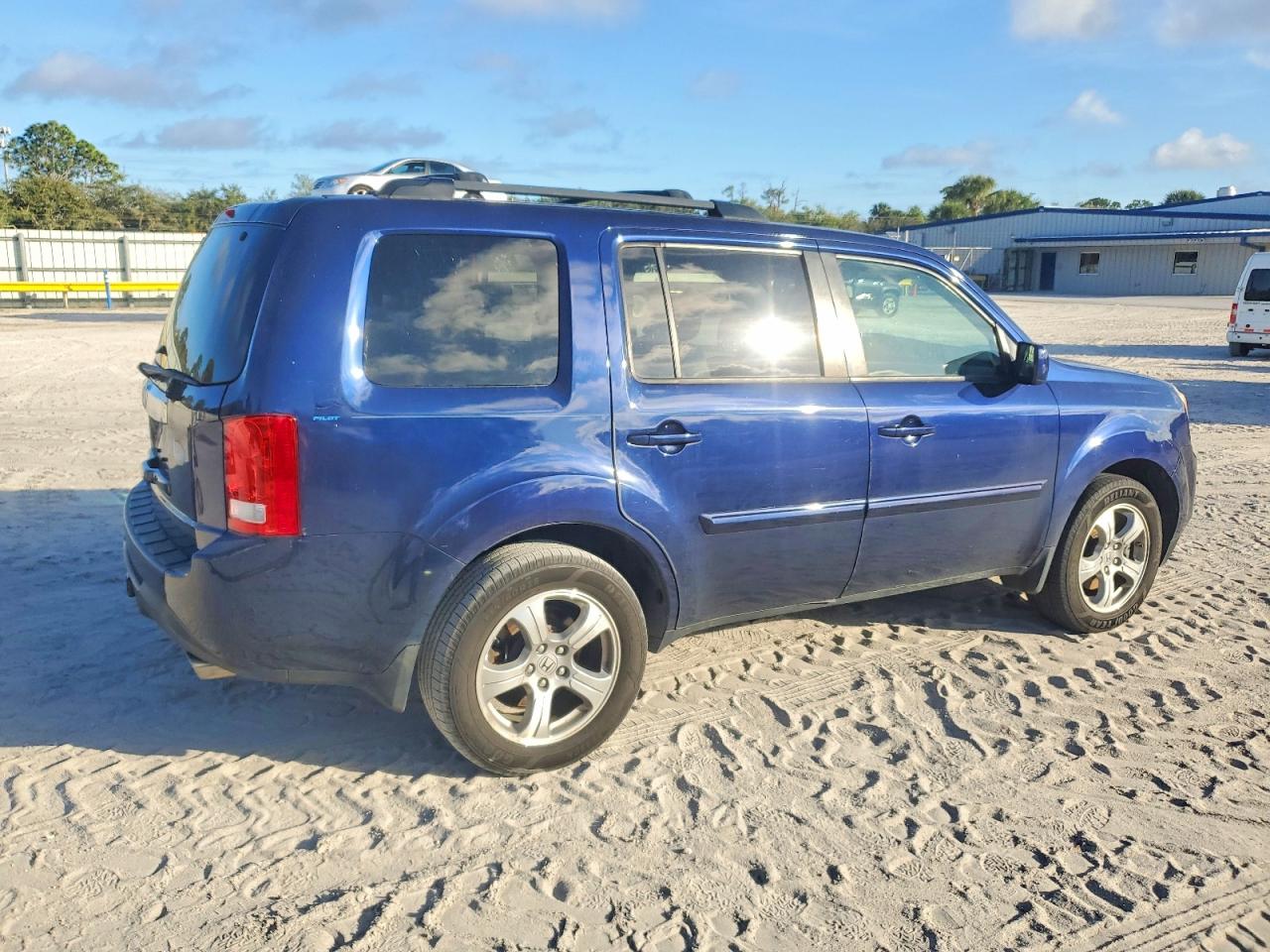 2013 HONDA PILOT EXL photo 3
