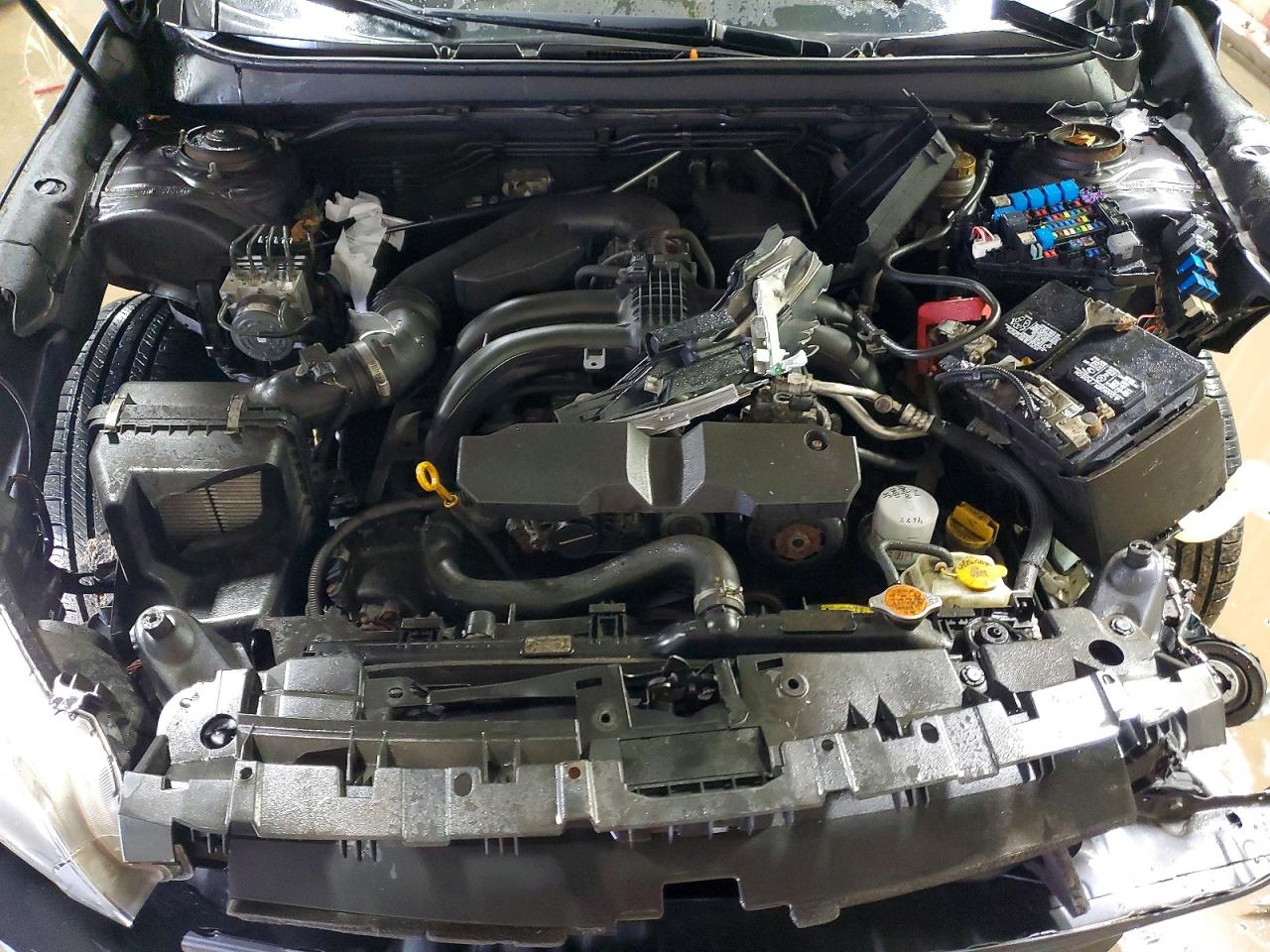 2015 SUBARU OUTBACK 2.5I PREMIUM photo 11