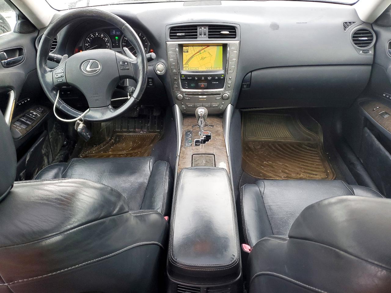 2010 LEXUS IS 250 photo 8
