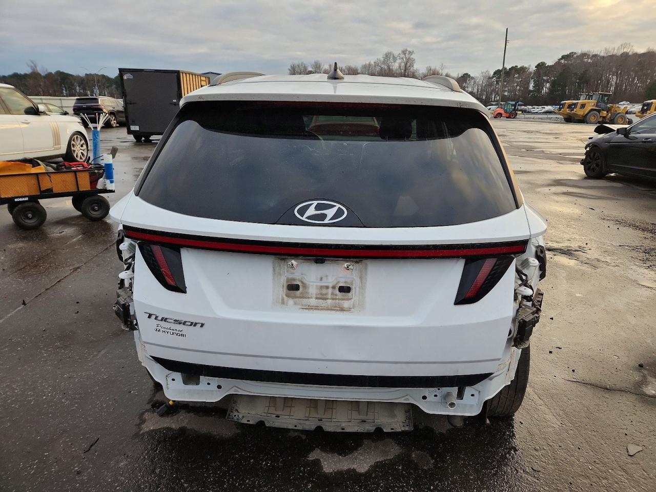 2022 HYUNDAI TUCSON SEL photo 6