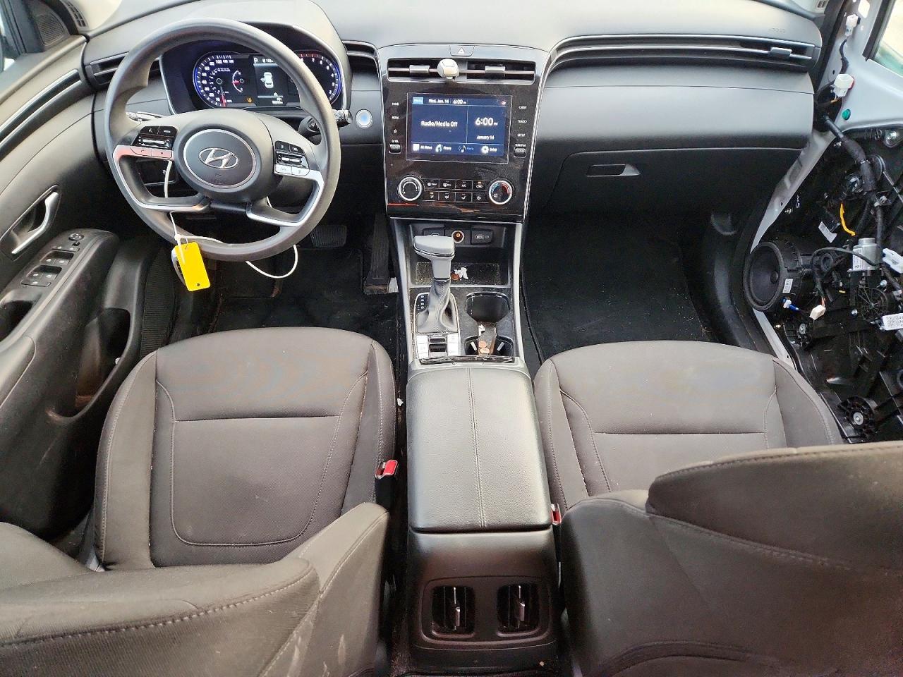 2022 HYUNDAI TUCSON SEL photo 8