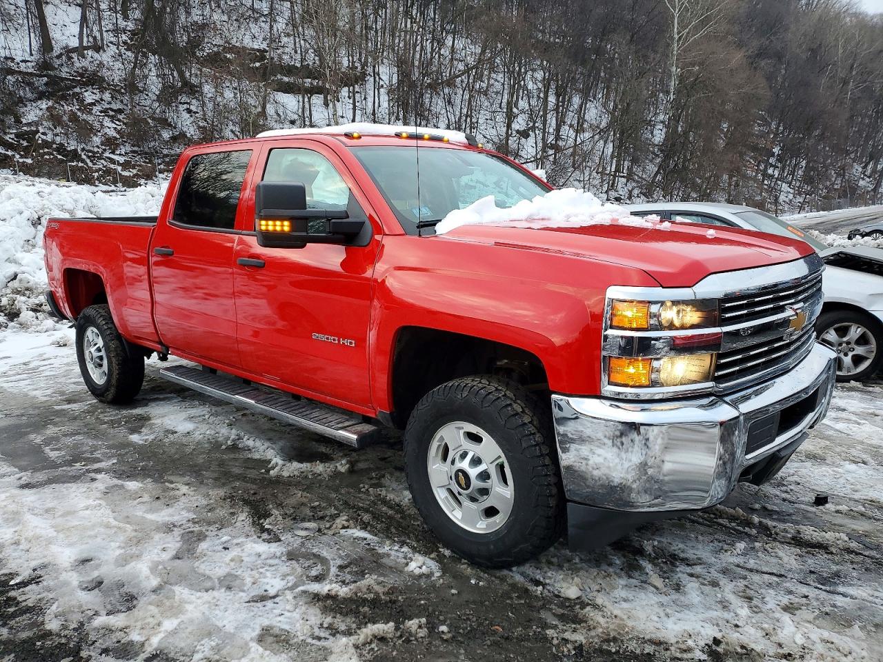 2016 CHEVROLET SILVERADO K2500 HEAVY DUTY photo 4