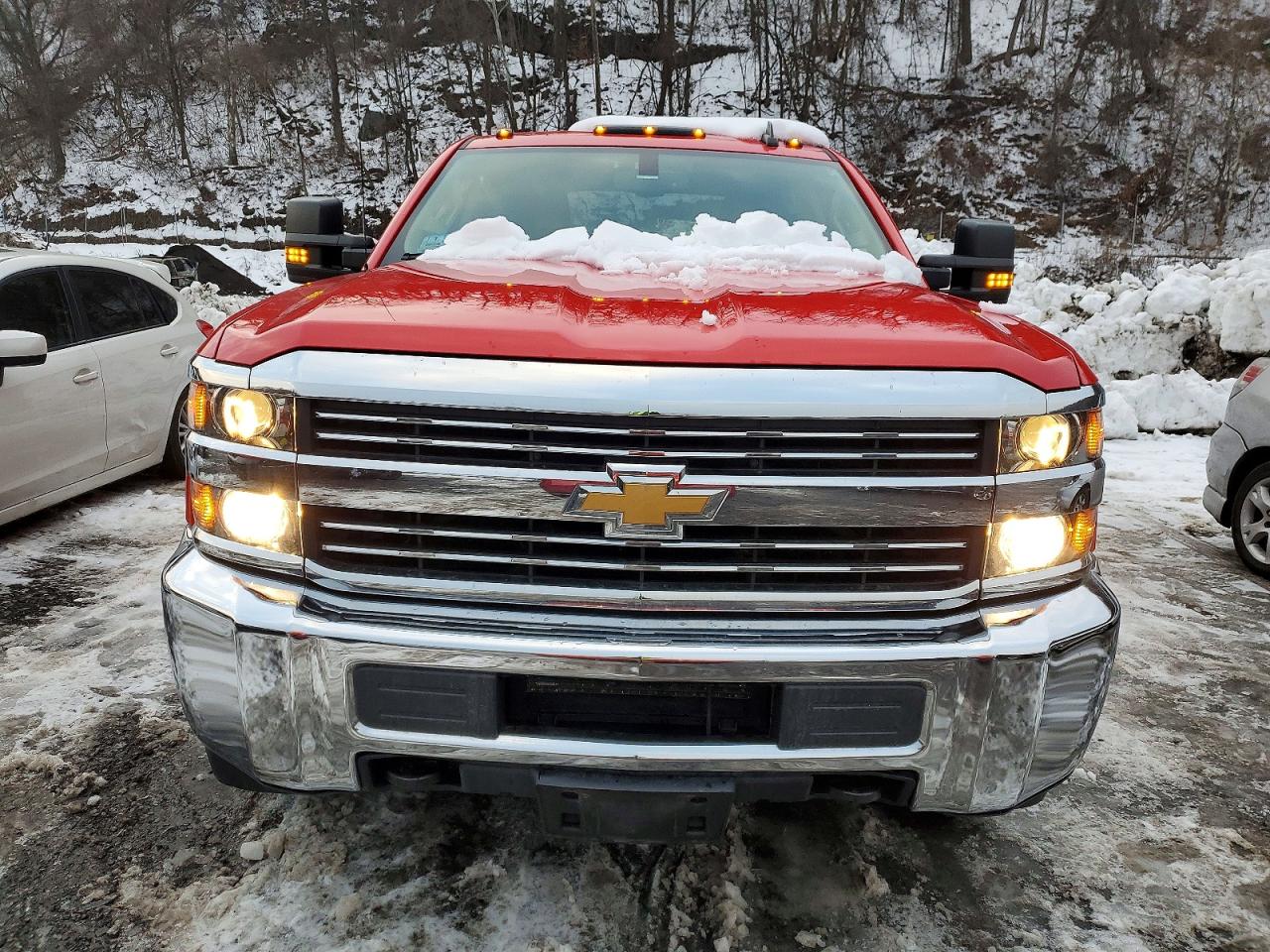 2016 CHEVROLET SILVERADO K2500 HEAVY DUTY photo 5