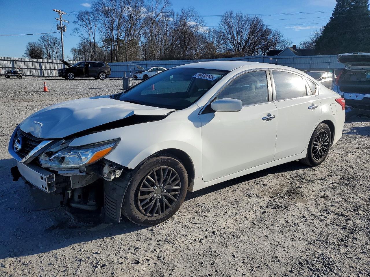 2017 NISSAN ALTIMA