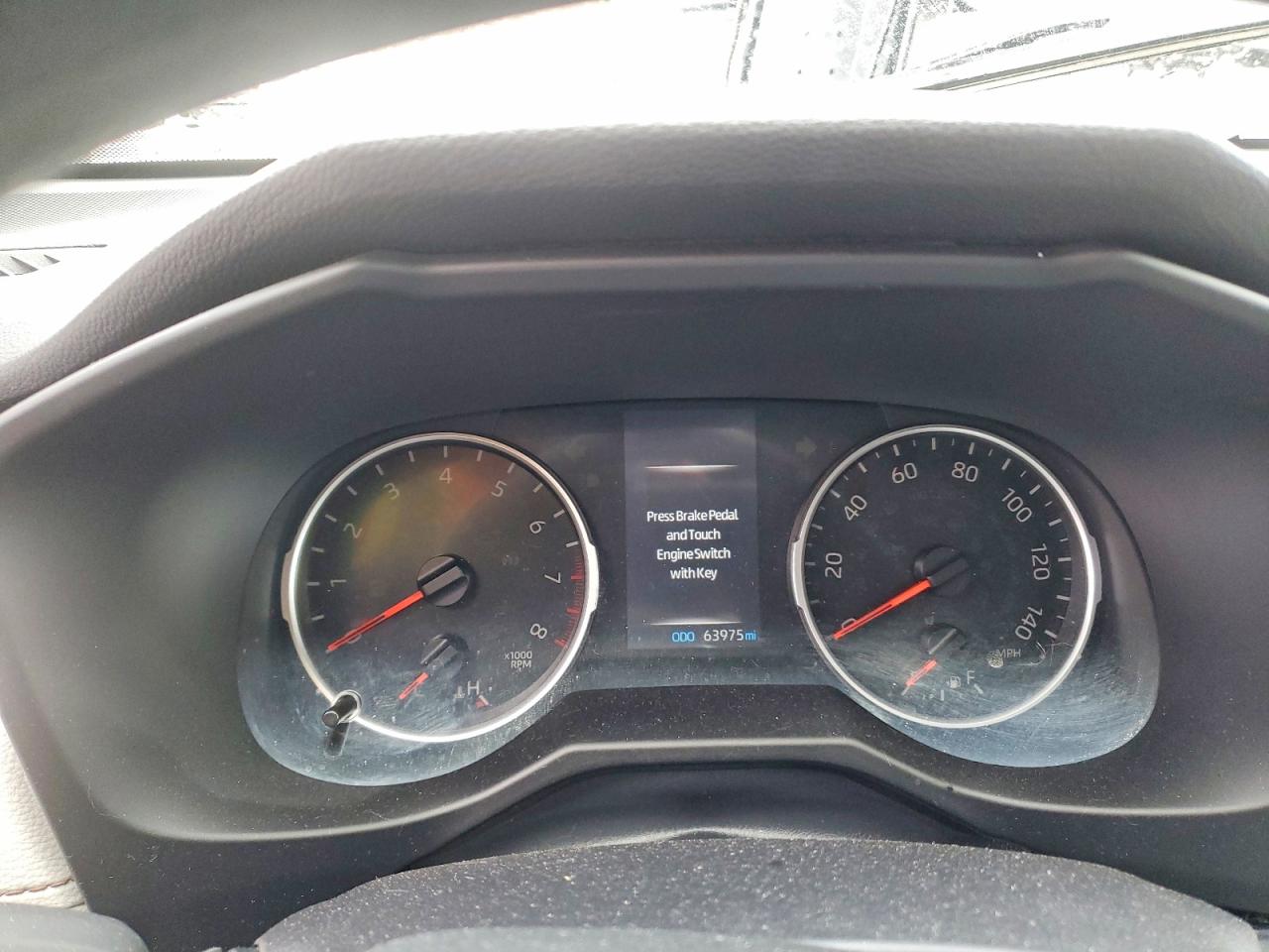2021 TOYOTA RAV4 XLE photo 9