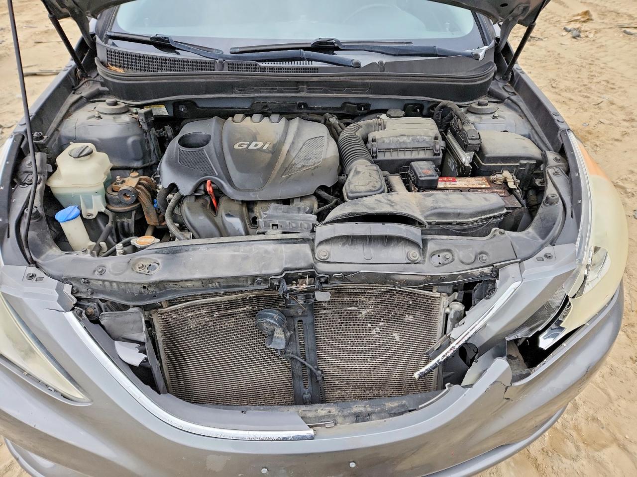 2012 HYUNDAI SONATA GLS photo 11