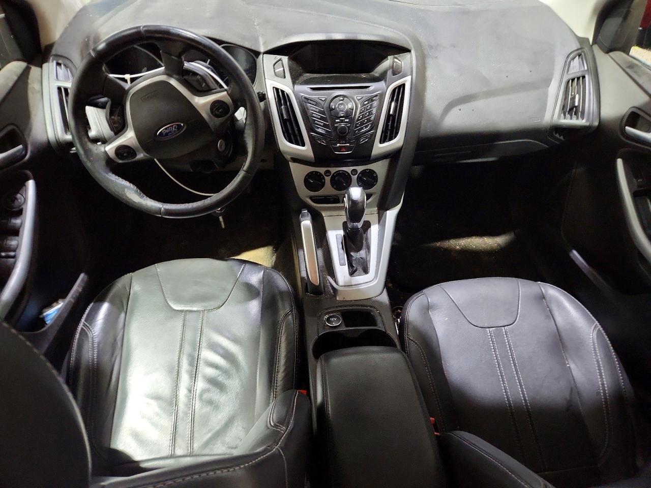 2013 FORD FOCUS SE photo 22