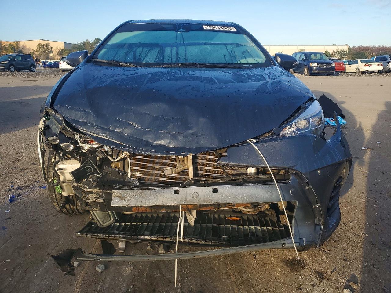2018 TOYOTA COROLLA L photo 5