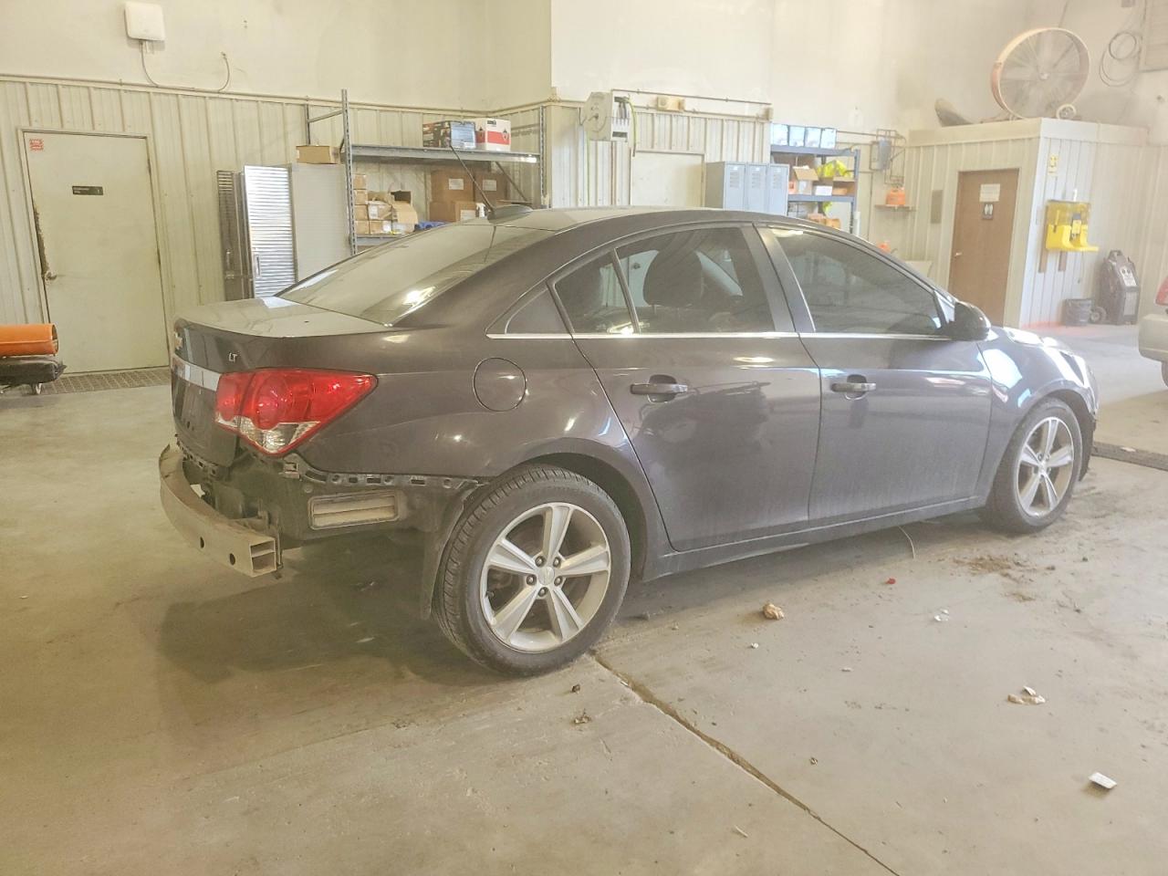 2015 CHEVROLET CRUZE LT photo 3