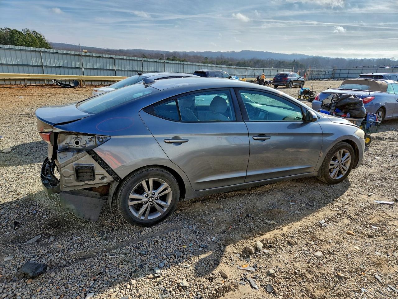 2017 HYUNDAI ELANTRA SE photo 3