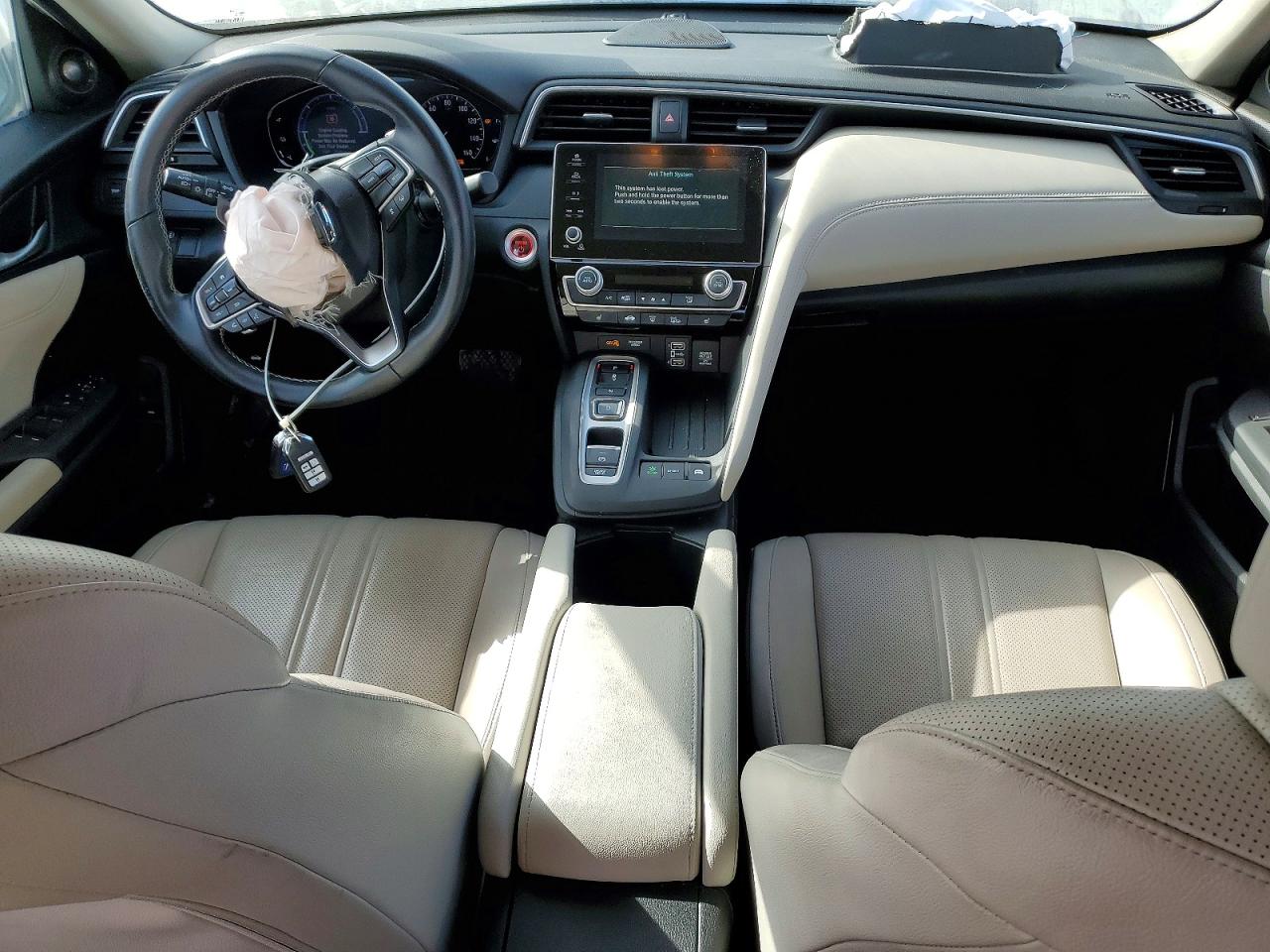 2019 HONDA INSIGHT TOURING photo 8