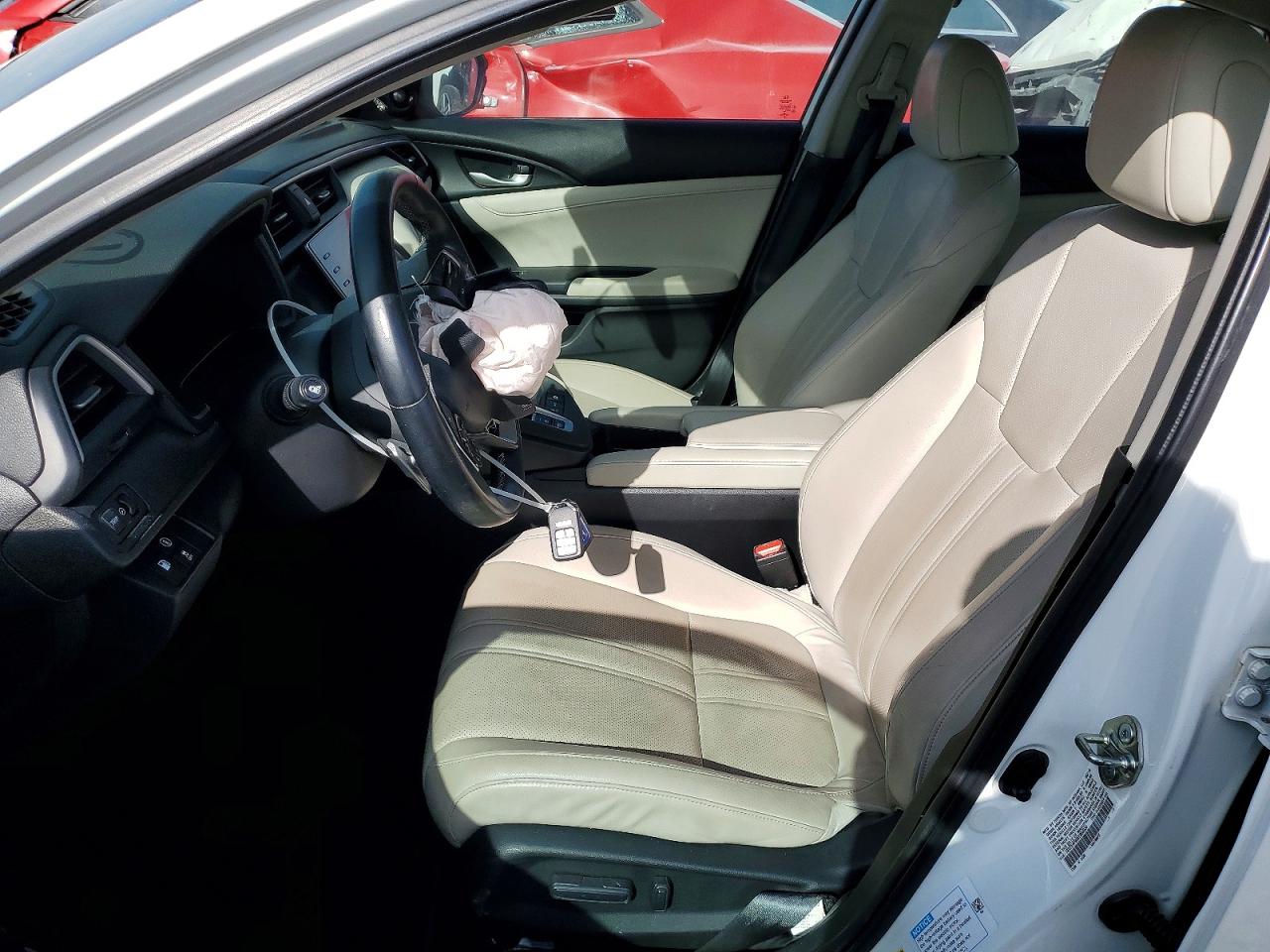 2019 HONDA INSIGHT TOURING photo 7