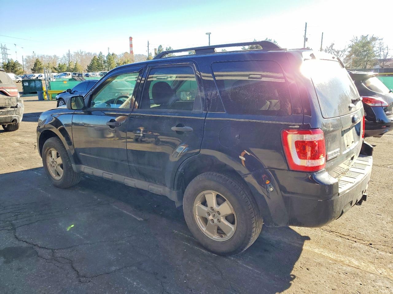 2012 FORD ESCAPE XLT photo 2
