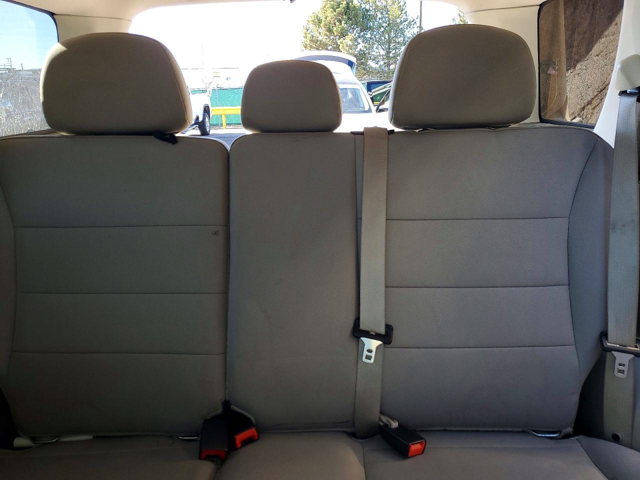 2012 FORD ESCAPE XLT photo 10
