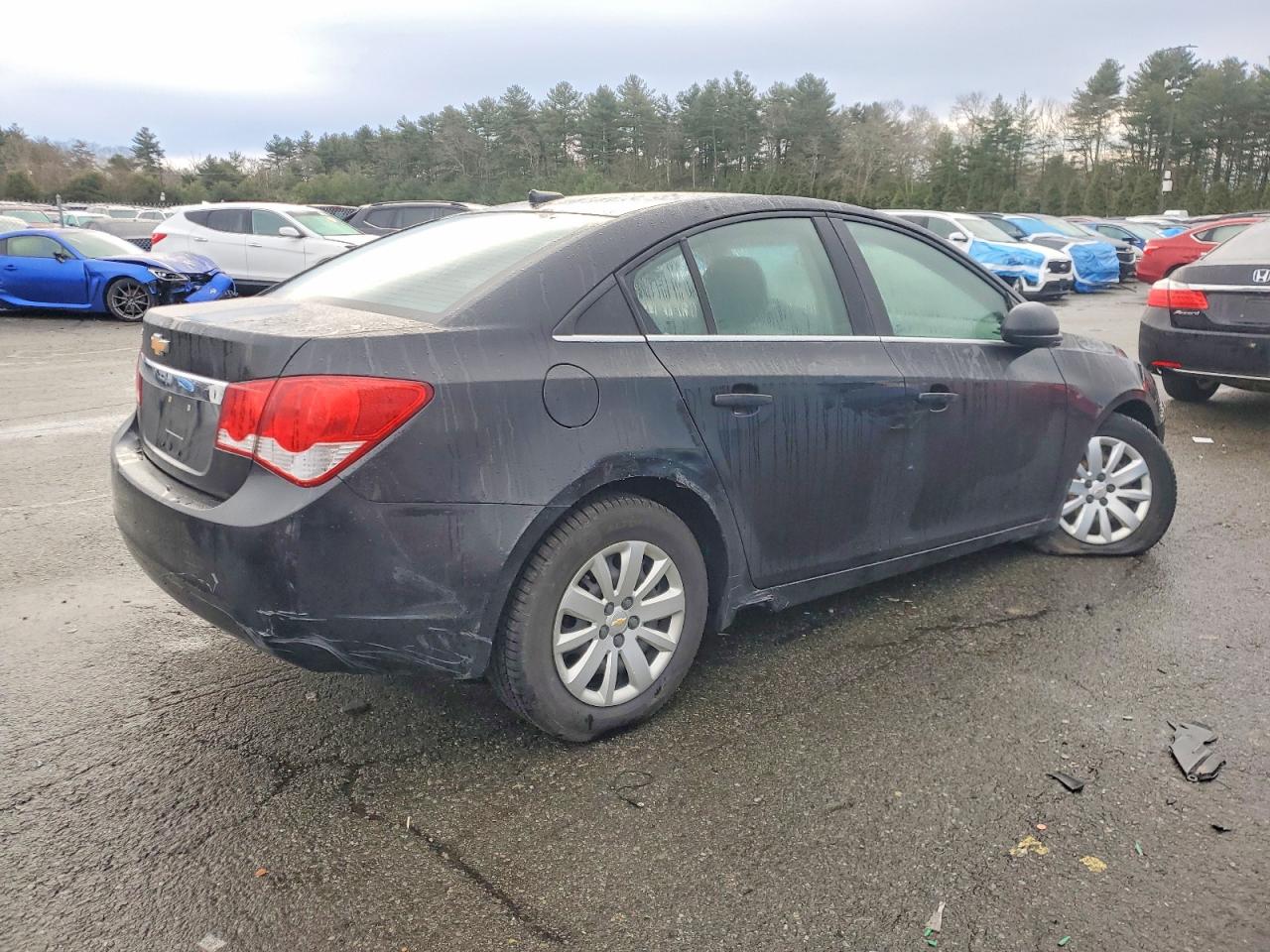 2011 CHEVROLET CRUZE LS photo 3