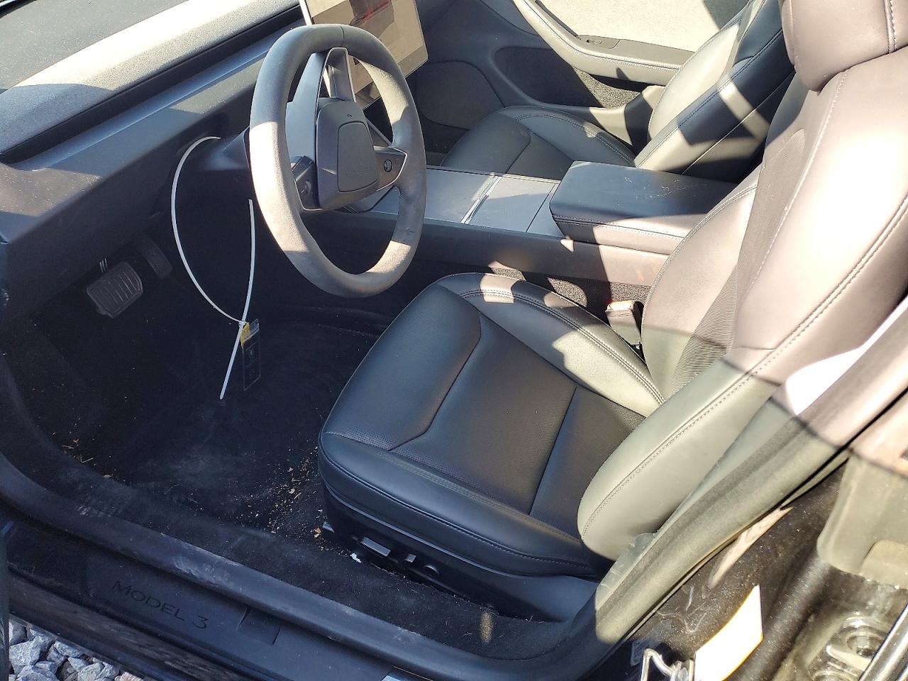 2024 TESLA MODEL 3 photo 7