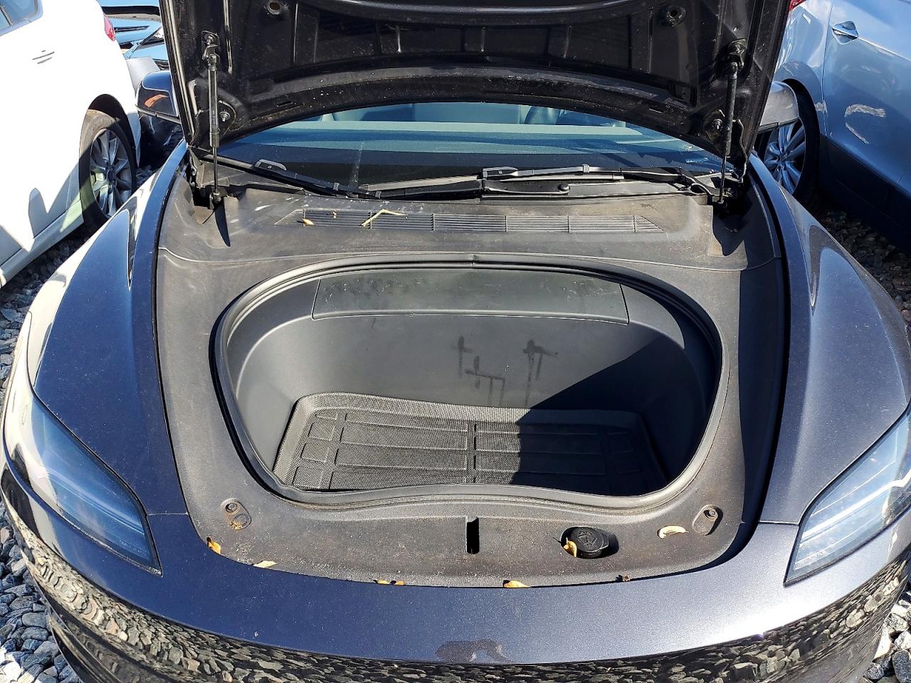 2024 TESLA MODEL 3 photo 12