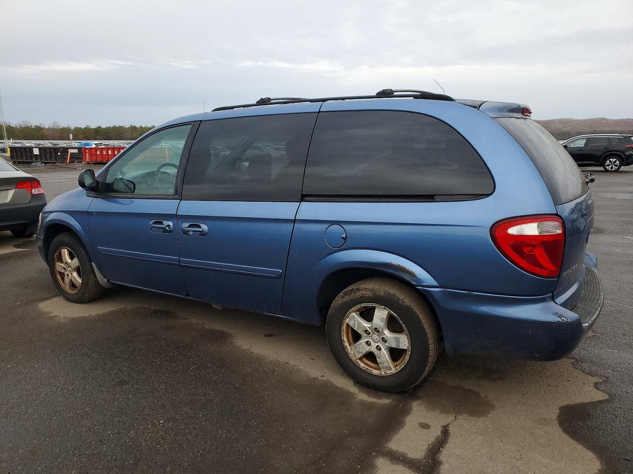 2007 DODGE GRAND CARAVAN SXT photo 2
