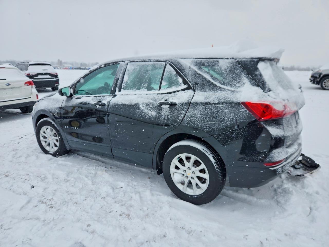 2018 CHEVROLET EQUINOX LS photo 2