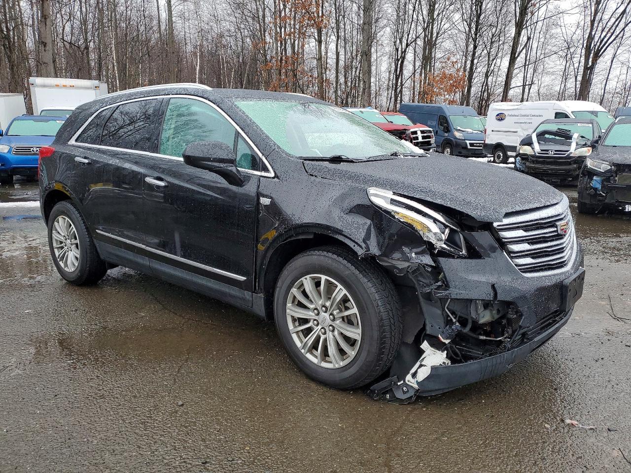 2017 CADILLAC XT5 LUXURY photo 4
