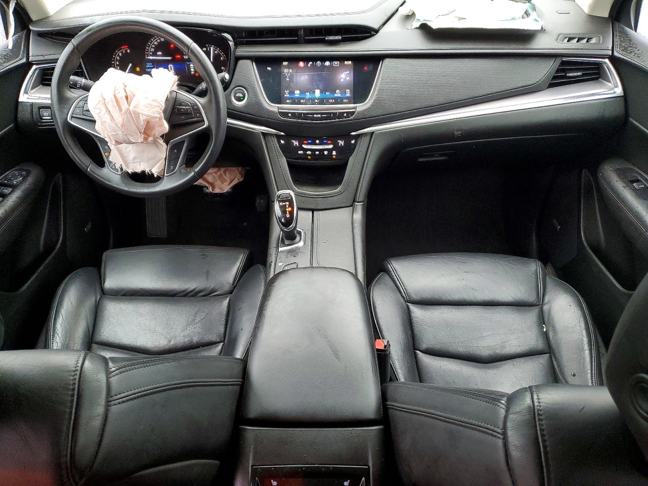 2017 CADILLAC XT5 LUXURY photo 8