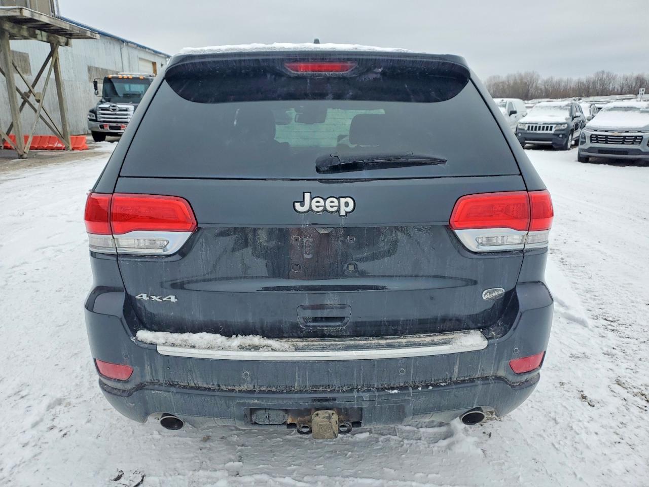 2016 JEEP GRAND CHEROKEE OVERLAND photo 6