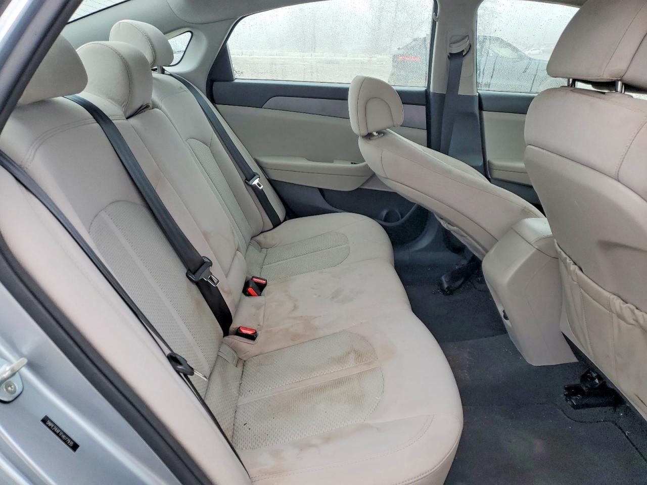 2015 HYUNDAI SONATA SE photo 10