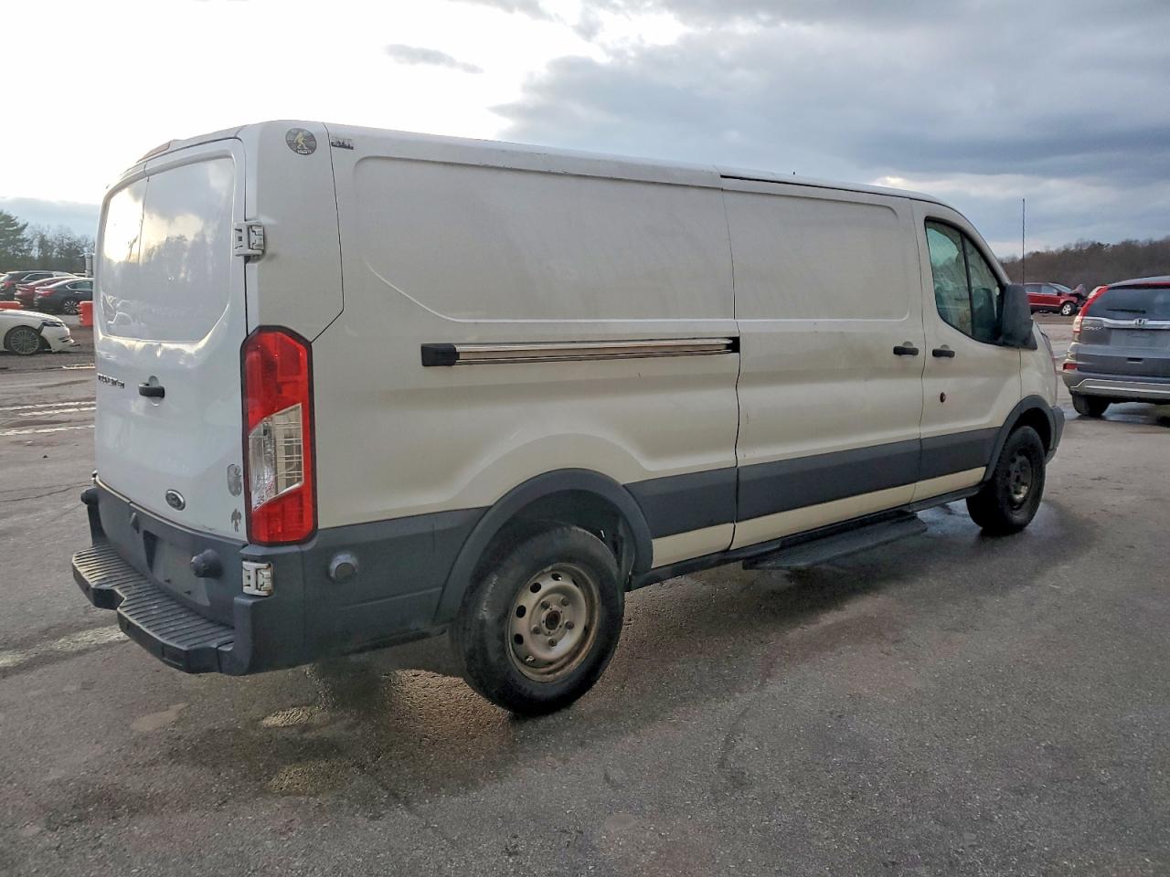 2018 FORD TRANSIT T-150 photo 3