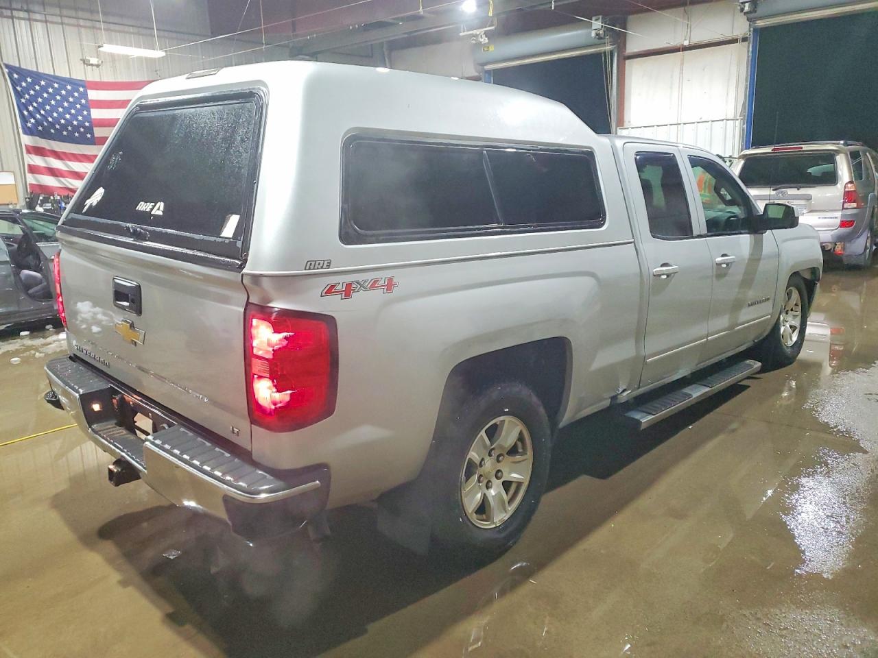 2017 CHEVROLET SILVERADO K1500 LT photo 3