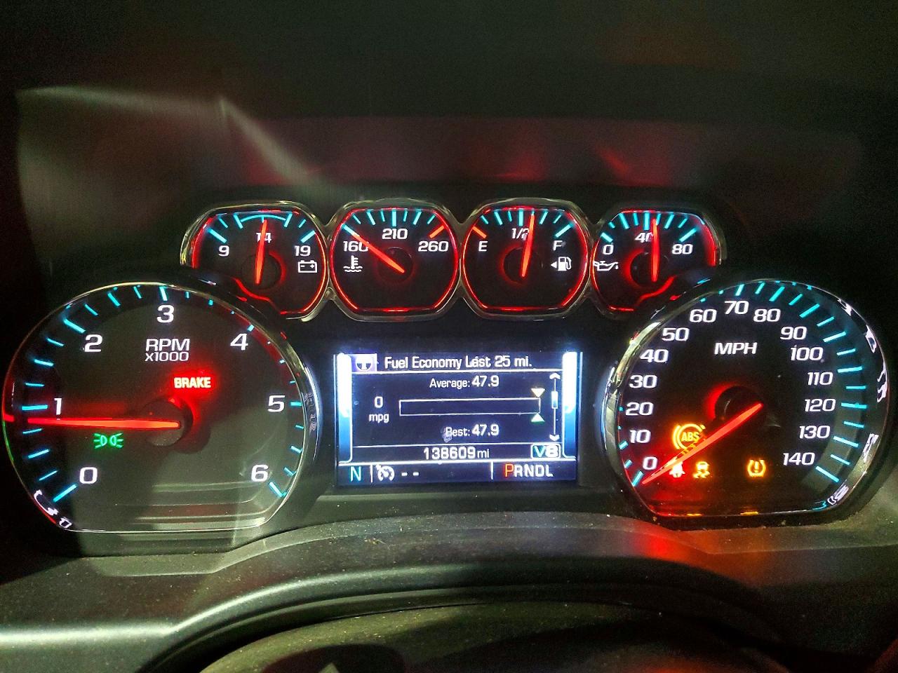 2017 CHEVROLET SILVERADO K1500 LT photo 9