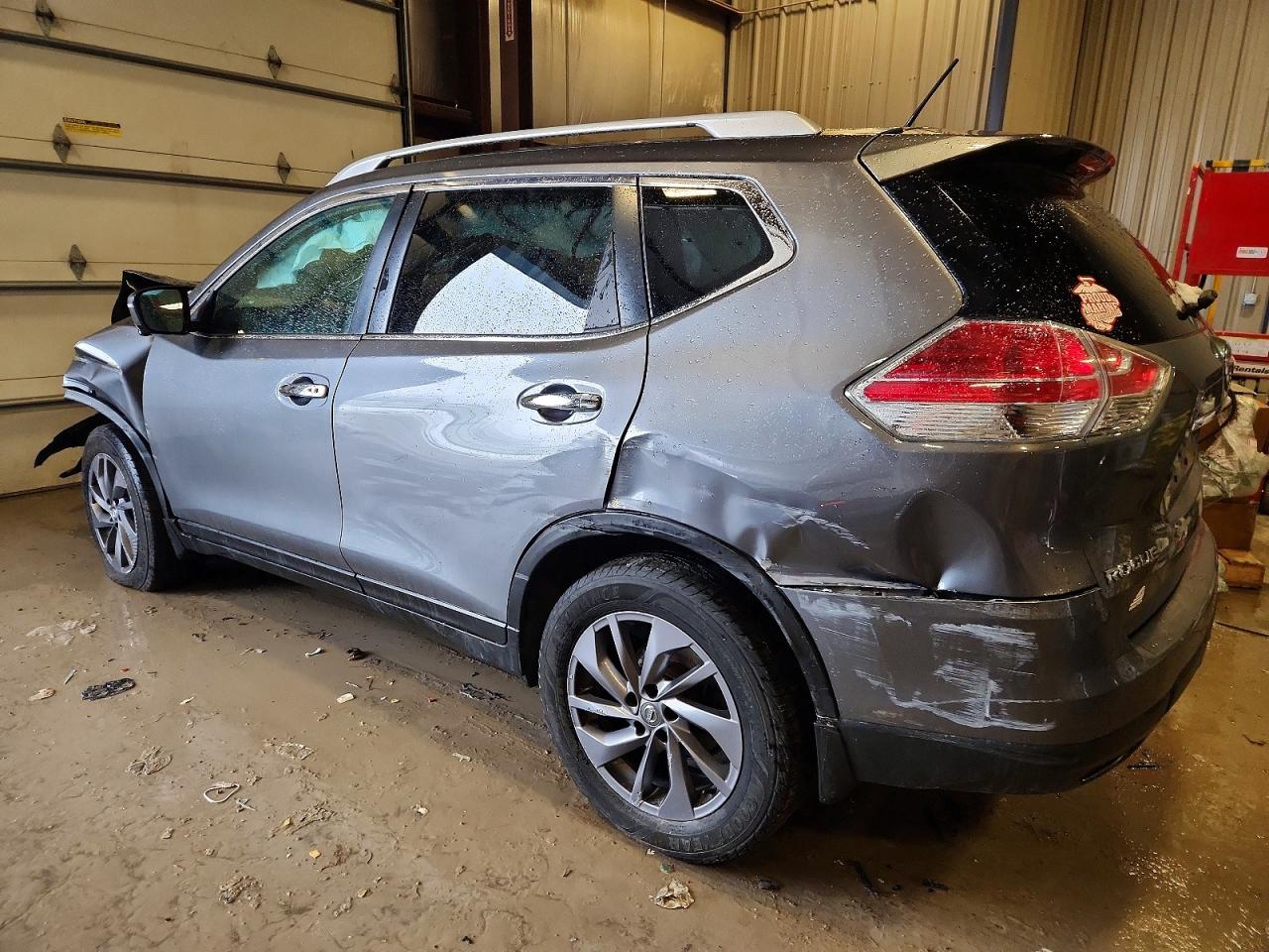 2016 NISSAN ROGUE S photo 2