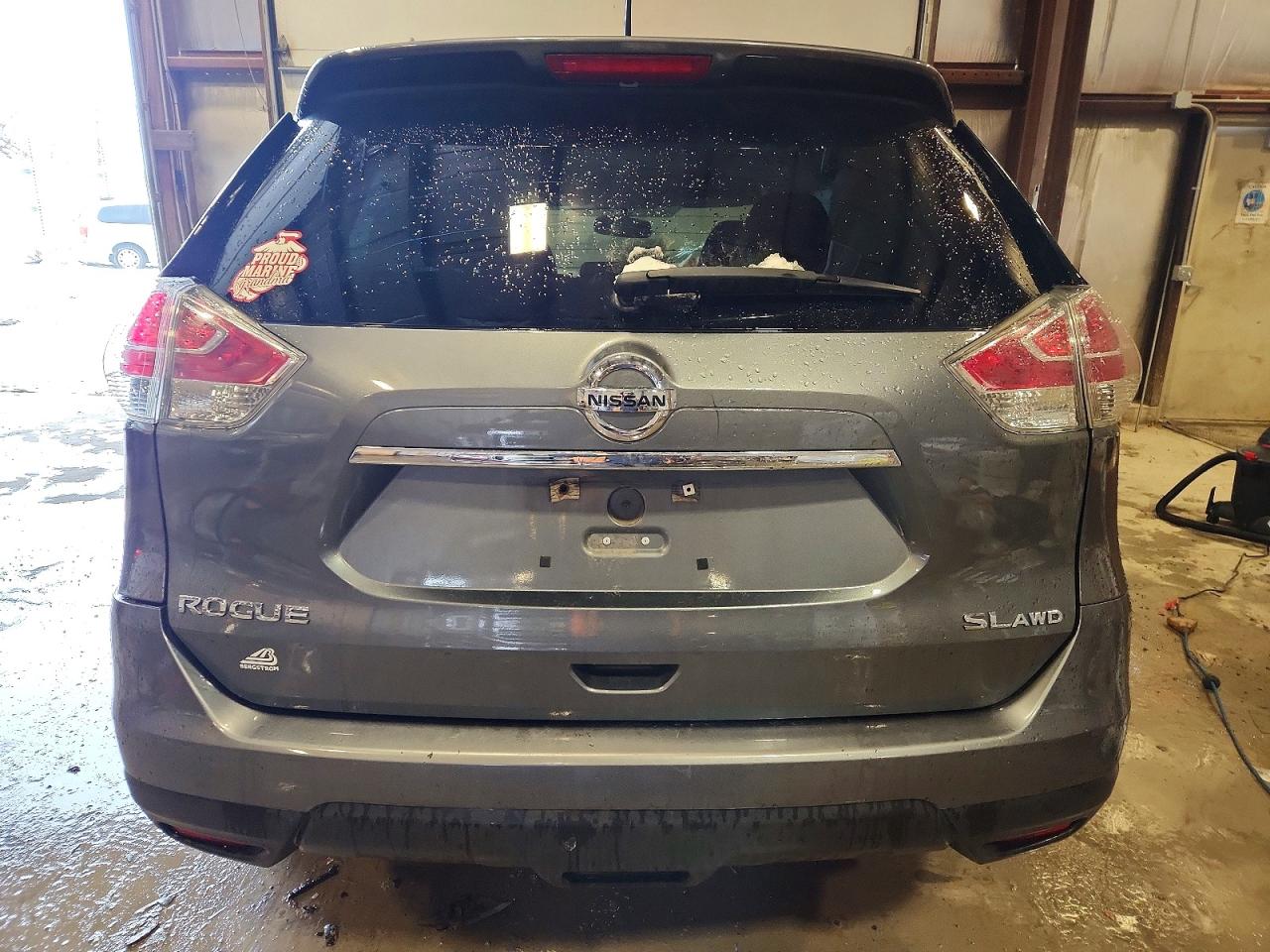 2016 NISSAN ROGUE S photo 6