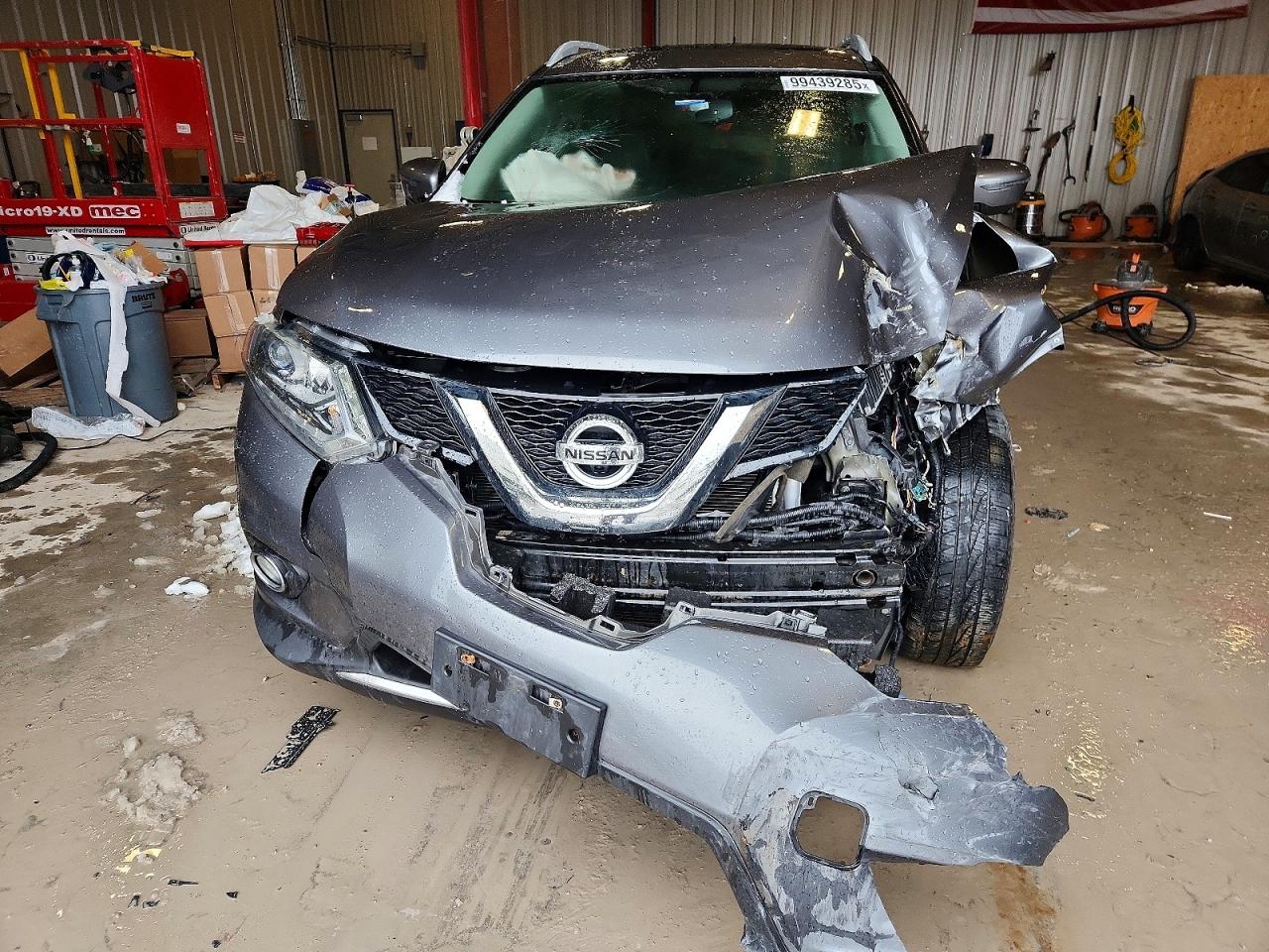 2016 NISSAN ROGUE S photo 5
