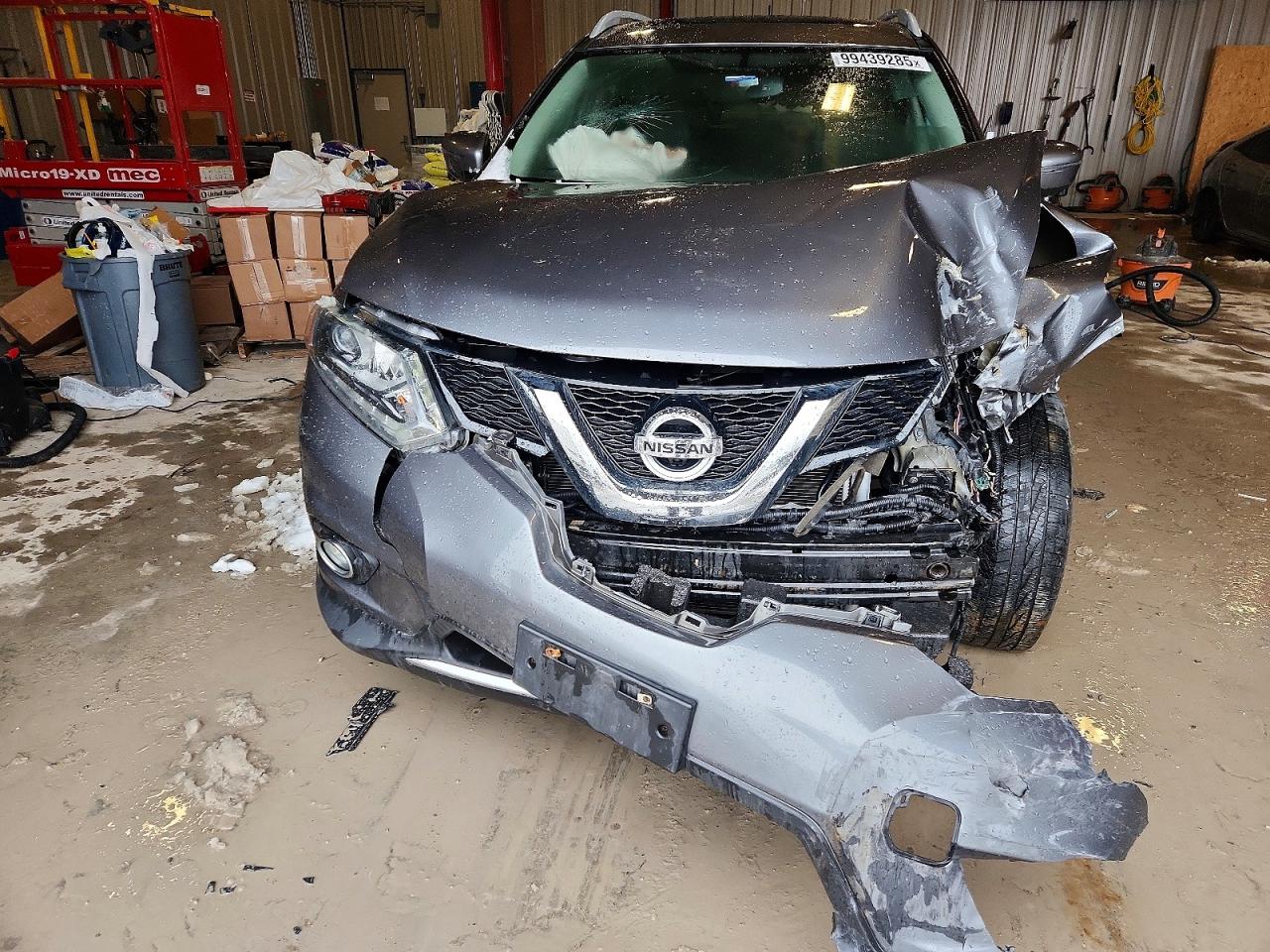 2016 NISSAN ROGUE S photo 11