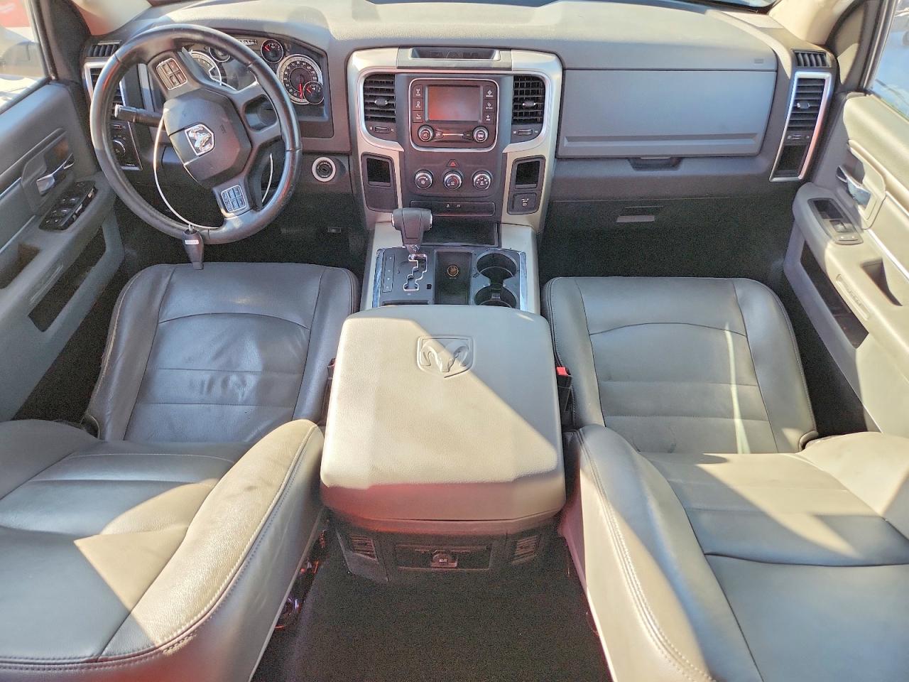 2013 RAM 1500 SLT photo 8