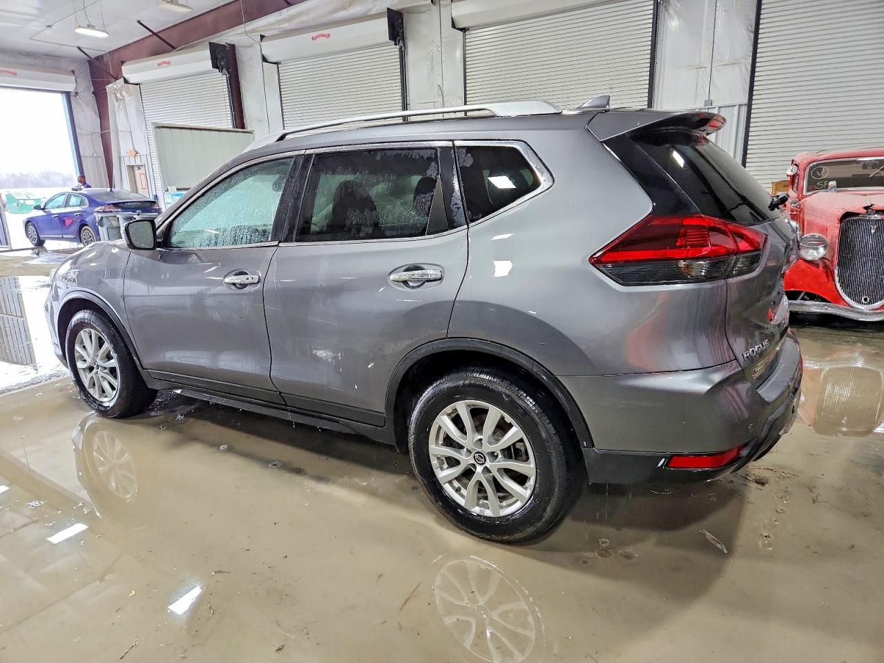 2019 NISSAN ROGUE S photo 2