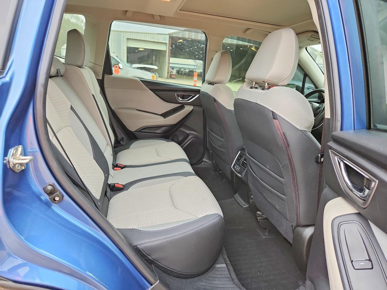 2021 SUBARU FORESTER PREMIUM photo 11