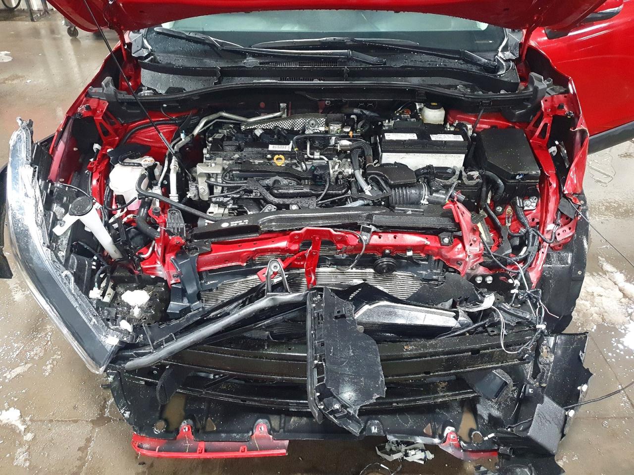 2024 TOYOTA COROLLA CROSS LE photo 12
