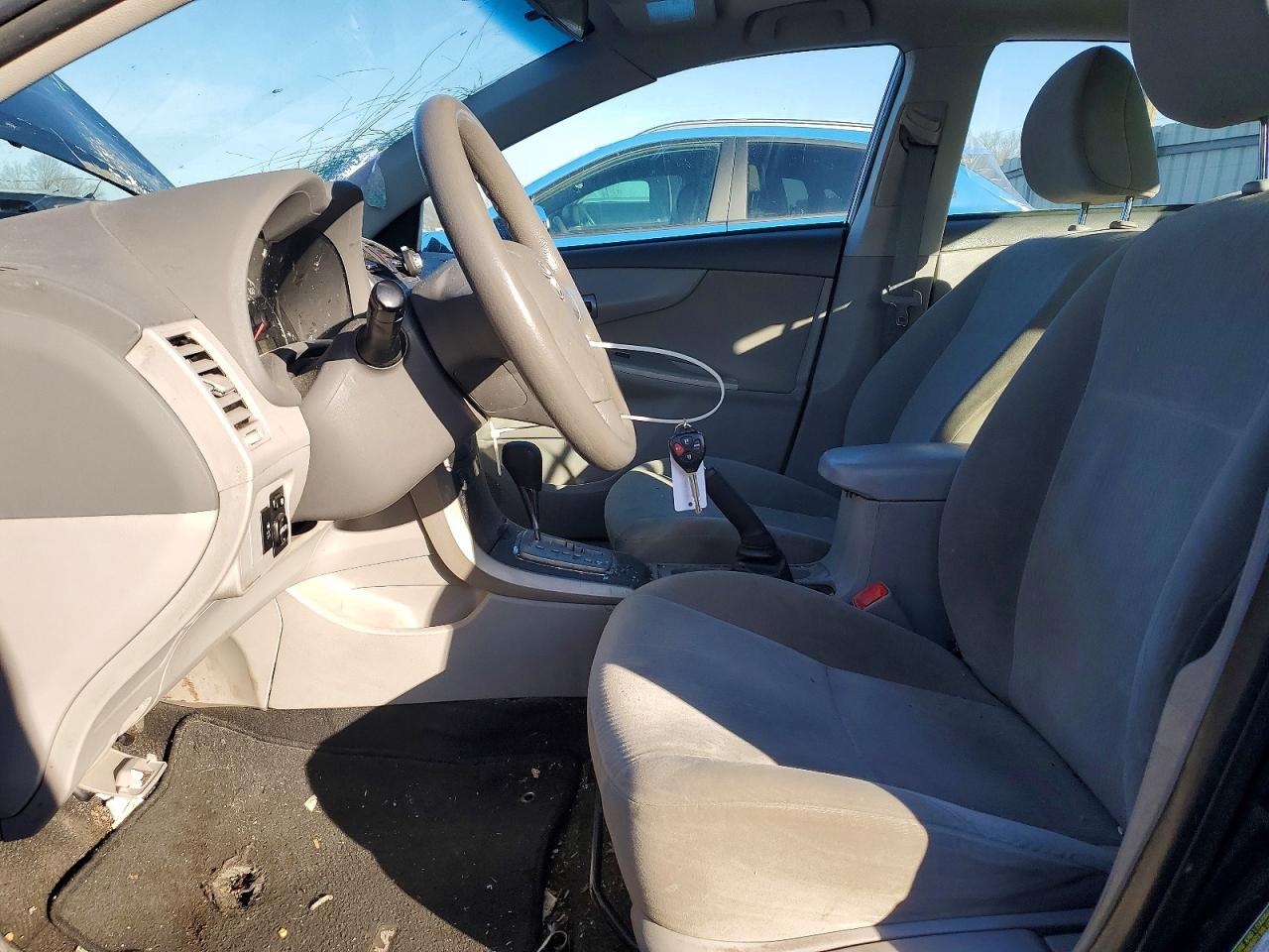 2010 TOYOTA COROLLA BASE photo 7